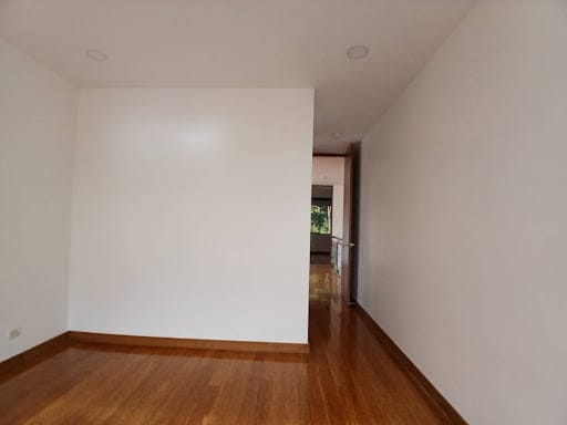 Casa de 3 alcobas en arriendo en Santa Catalina, Envigado, 228 m² · foto 16 de 24