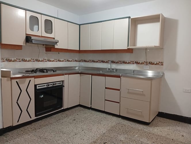 Casa de 3 alcobas en arriendo en Santa Fe, Medellín, 110 m² · foto 5 de 14