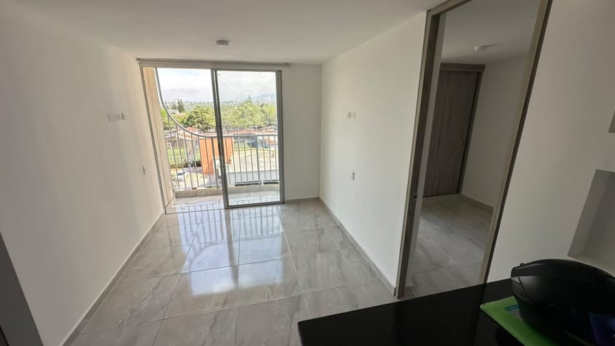 Apartamento de 3 alcobas en venta en Urbanizacion Balcones De Provenza, Girón, 52 m² · foto 8 de 19