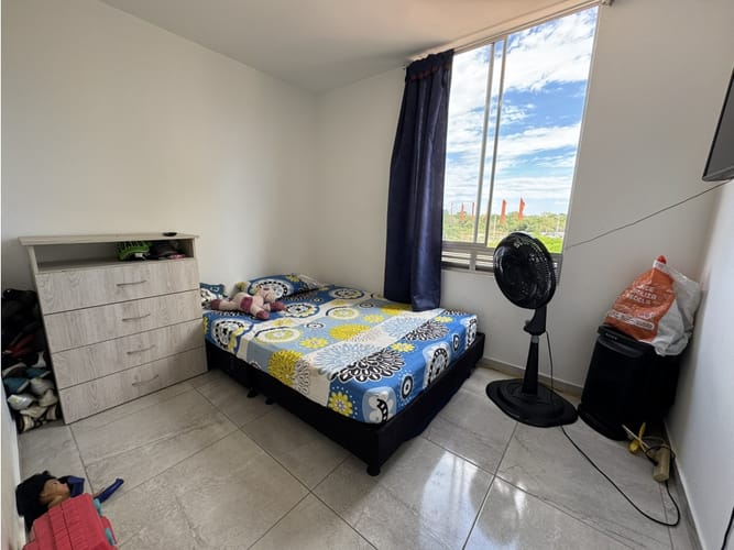 Apartamento de 2 alcobas en venta en Aqualina, Girardot, 41 m² · foto 4 de 6