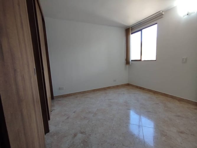 Apartamento de 3 alcobas en arriendo en Niquia, Bello, 75 m² · foto 5 de 16