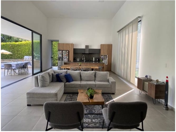 Casa de 3 alcobas en venta en Cerritos, Pereira, 275 m² · foto 6 de 22