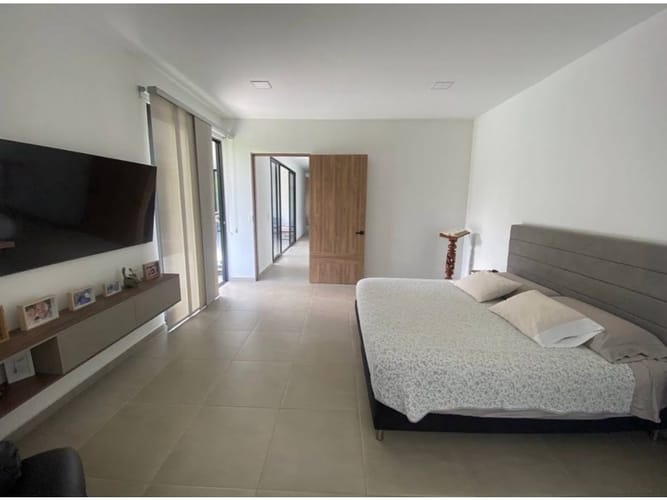 Casa de 3 alcobas en venta en Cerritos, Pereira, 275 m² · foto 17 de 22