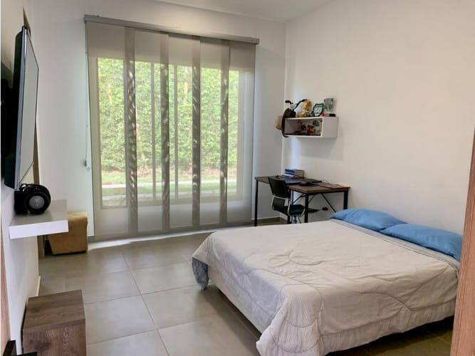 Casa de 3 alcobas en venta en Cerritos, Pereira, 275 m² · foto 18 de 22