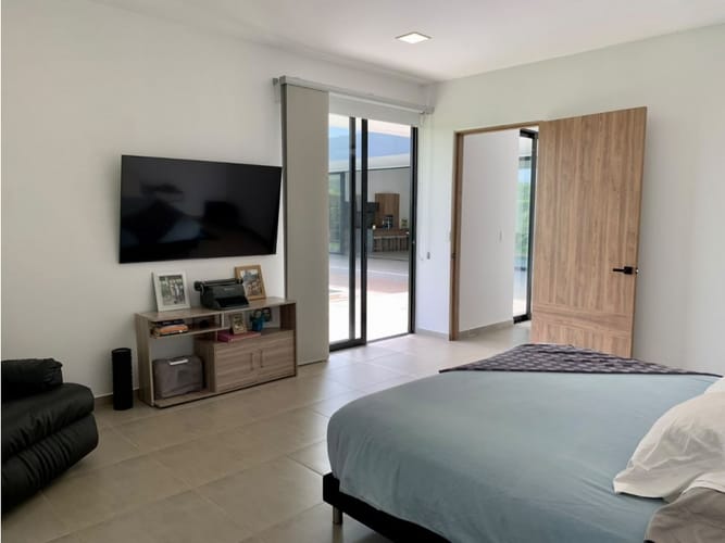 Casa de 3 alcobas en venta en Cerritos, Pereira, 275 m² · foto 20 de 22