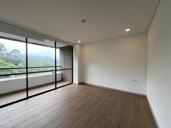 Apartamento de 1 alcoba en arriendo en Escobero, Envigado, 54 m² · foto 2 de 20
