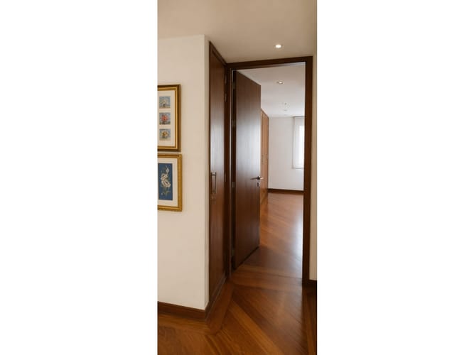 Apartamento de 3 alcobas en venta en Los Rosales, Bogotá, 209 m² · foto 10 de 24