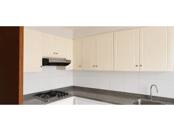 Apartamento de 3 alcobas en venta en Los Rosales, Bogotá, 209 m² · foto 21 de 24