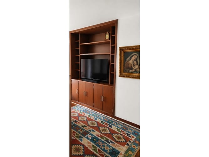 Apartamento de 3 alcobas en venta en Los Rosales, Bogotá, 209 m² · foto 22 de 24
