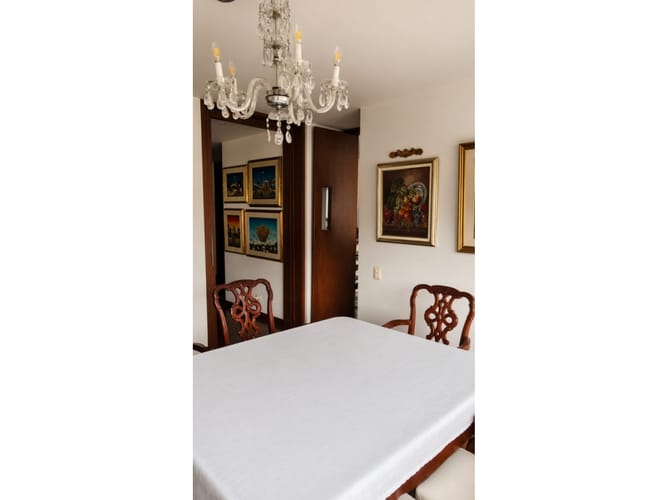 Apartamento de 3 alcobas en venta en Los Rosales, Bogotá, 209 m² · foto 24 de 24