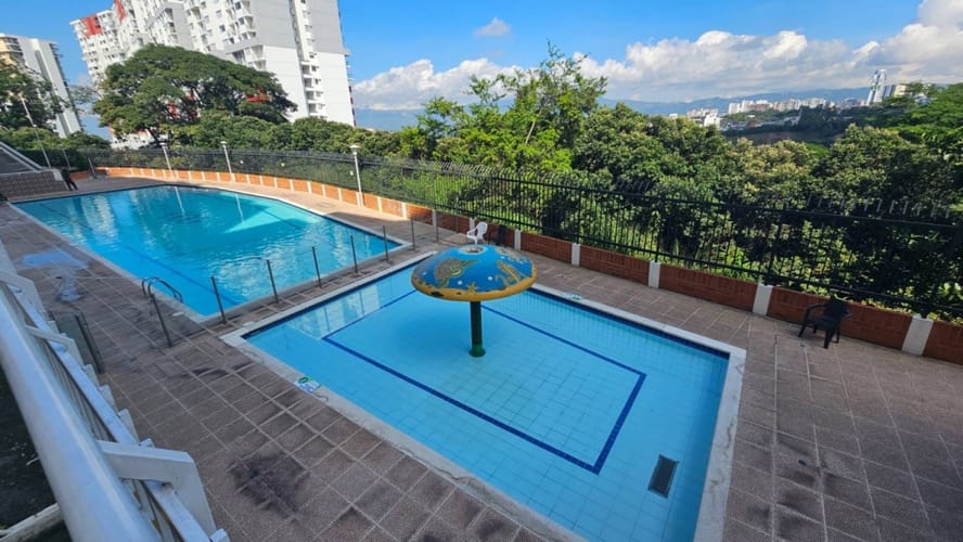 Apartamento de 4 alcobas en arriendo en Lagos Del Cacique, Bucaramanga, 132 m² · foto 14 de 14