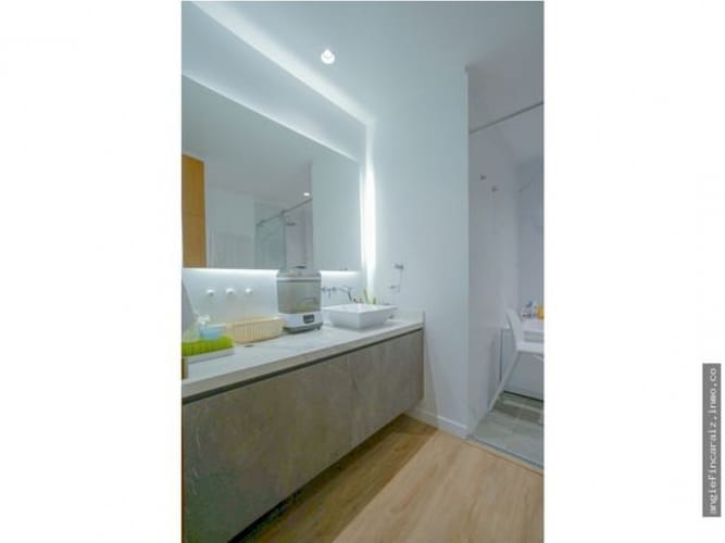 Apartamento de 3 alcobas en venta en Usaquen, Bogotá, 176 m² · foto 5 de 24