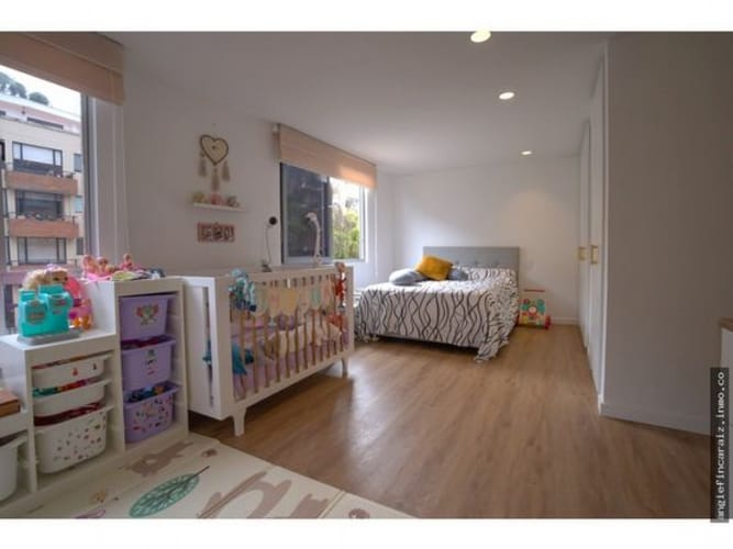 Apartamento de 3 alcobas en venta en Usaquen, Bogotá, 176 m² · foto 18 de 24