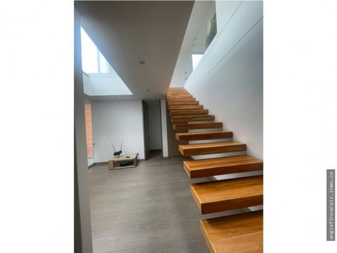 Casa de 4 alcobas en venta en Suba Urbano, Bogotá, 681 m² · foto 21 de 24