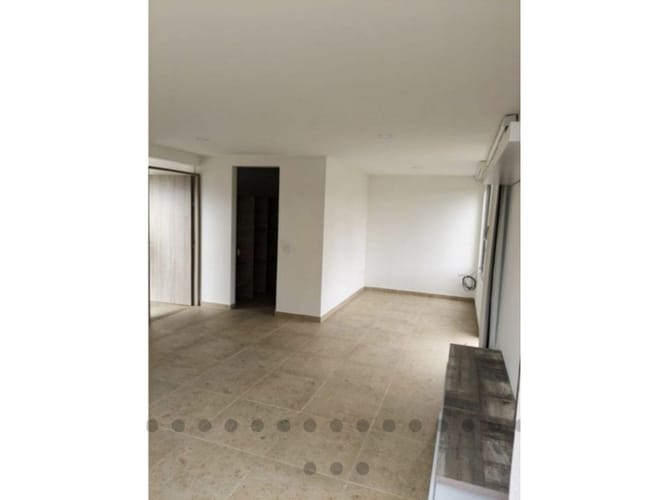Casa de 4 alcobas en venta en Condina, Pereira, 255 m² · foto 5 de 10