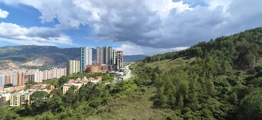 Apartamento de 3 alcobas en venta en Santa Ana, Bello, 58 m² · foto 4 de 13