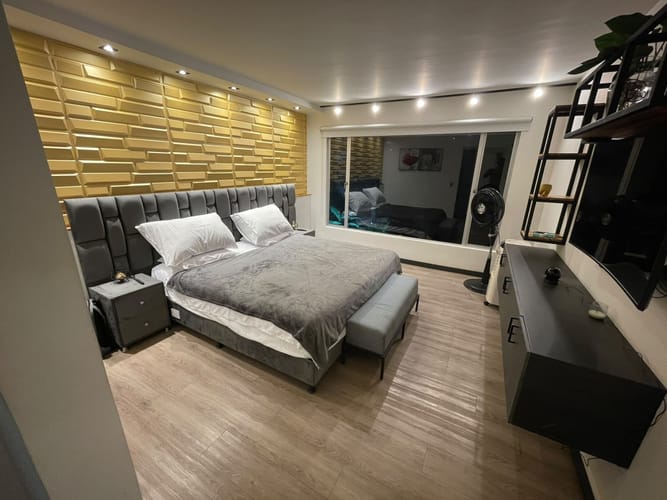 Apartamento de 3 alcobas en arriendo en El Poblado, Medellín, 180 m² · foto 10 de 13
