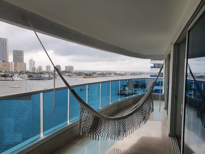 Apartamento de 3 alcobas en arriendo en Manga, Cartagena, 213 m² · foto 9 de 24