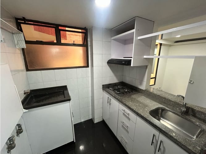 Apartaestudio en venta en Ilarco, Bogotá, 33 m² · foto 2 de 9