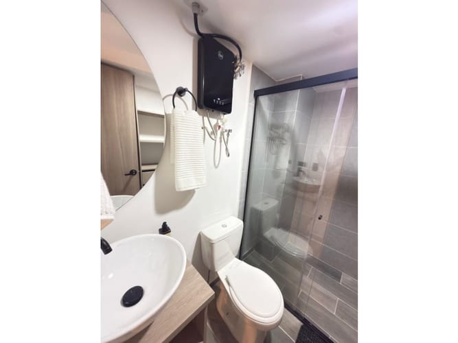 Apartaestudio en venta en Conquistadores, Medellín, 28 m² · foto 6 de 24