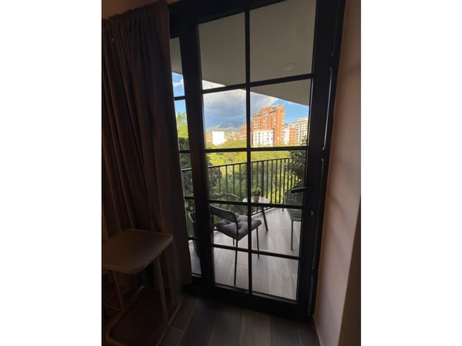 Apartaestudio en venta en Conquistadores, Medellín, 28 m² · foto 8 de 24