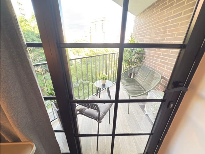Apartaestudio en venta en Conquistadores, Medellín, 28 m² · foto 10 de 24