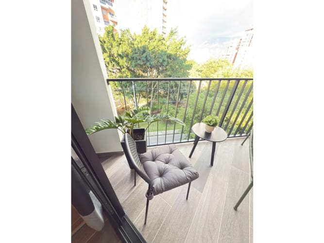 Apartaestudio en venta en Conquistadores, Medellín, 28 m² · foto 11 de 24