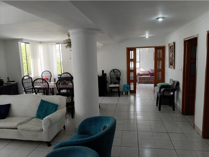 Apartamento de 5 alcobas en venta en Las Villas, Santa Marta, 248 m² · foto 2 de 19