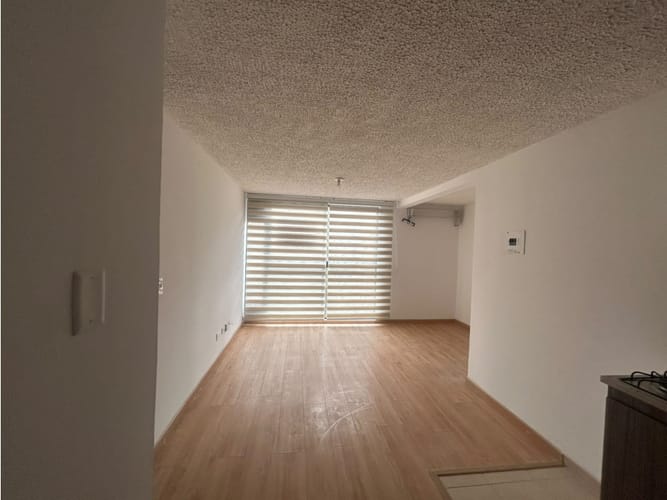 Apartamento de 2 alcobas en venta en Los Trigales, Tunja, 45 m² · foto 2 de 13