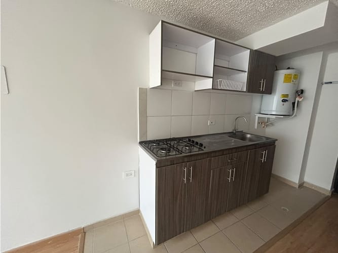 Apartamento de 2 alcobas en venta en Los Trigales, Tunja, 45 m² · foto 5 de 13