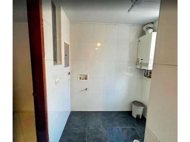 Apartamento de 3 alcobas en venta en Santa Barbara Occidental, Bogotá, 161 m² · foto 15 de 22