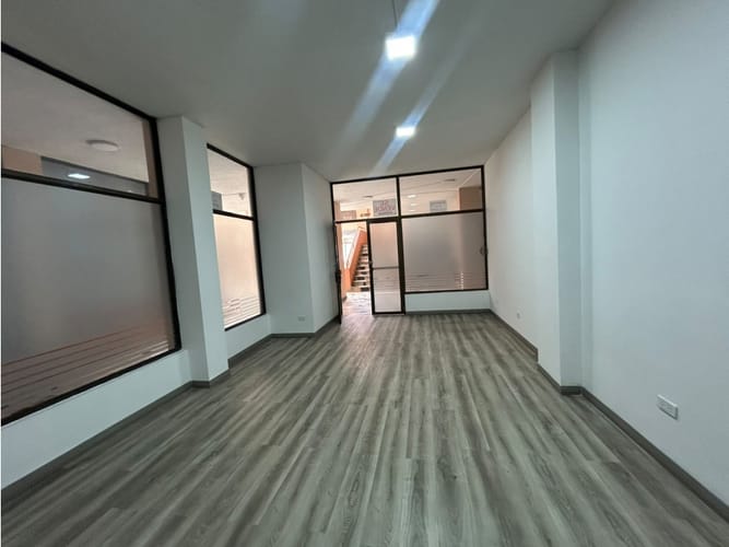 Oficina en venta en Centro Historico, Tunja, 33 m² · foto 2 de 11