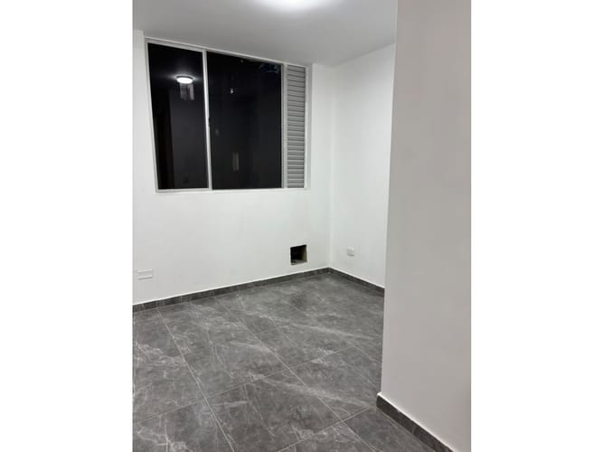 Apartaestudio en venta en Fontibon, Bogotá, 28 m² · foto 10 de 13