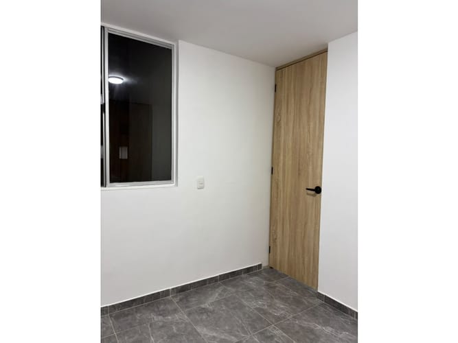 Apartaestudio en venta en Fontibon, Bogotá, 28 m² · foto 11 de 13