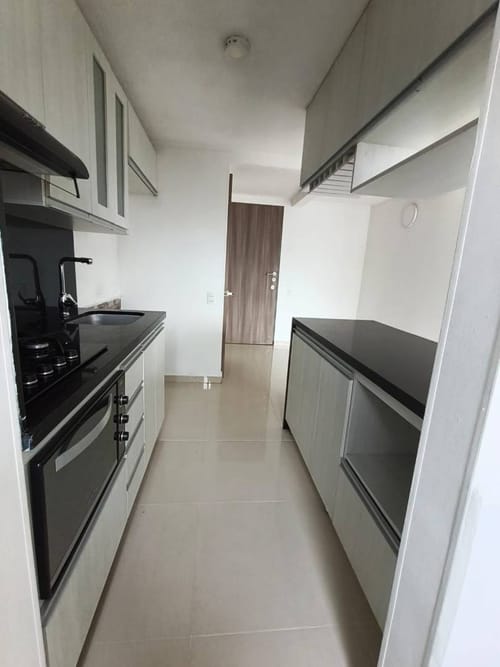 Apartamento de 2 alcobas en arriendo en San German, Medellín, 52 m² · foto 8 de 14