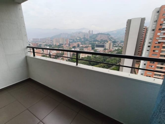 Apartamento de 2 alcobas en arriendo en San German, Medellín, 52 m² · foto 14 de 14
