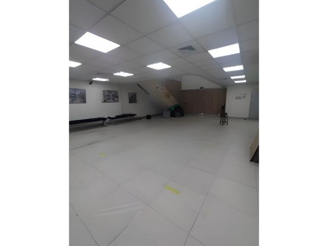 Local en venta en El Centro, Manizales, 1056 m² · foto 9 de 13