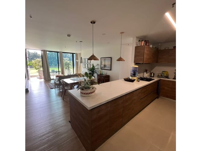 Apartamento de 2 alcobas en venta en Llano Grande, Rionegro, 113 m² · foto 2 de 10