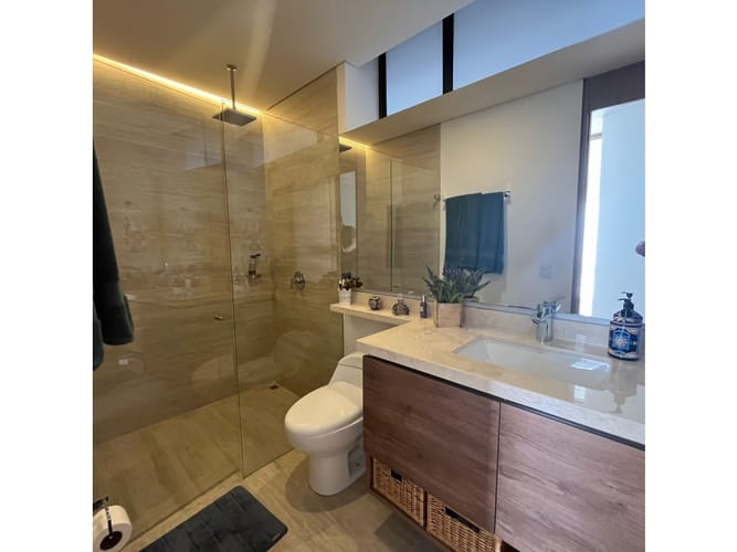 Apartamento de 2 alcobas en venta en Llano Grande, Rionegro, 113 m² · foto 8 de 10