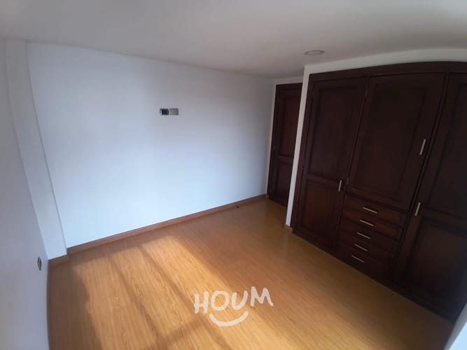 Apartamento de 3 alcobas en arriendo en Santa Barbara, Bogotá, 114 m² · foto 13 de 19