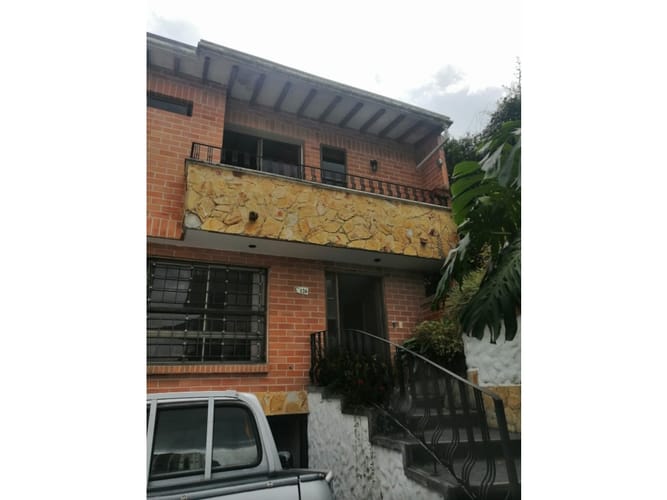 Casa de 3 alcobas en venta en Vegas De La Doctora, Sabaneta, 217 m² · foto 4 de 24