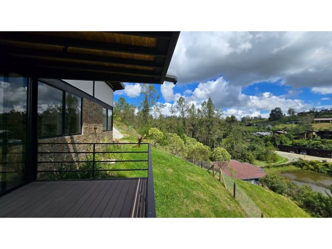 Casa de 4 alcobas en venta en El Retiro, 270 m² · foto 16 de 24