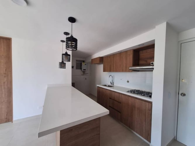 Apartamento de 3 alcobas en venta en El Porvenir, Rionegro, 48 m² · foto 2 de 13