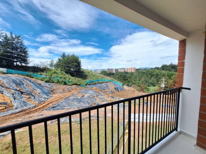 Apartamento de 3 alcobas en venta en El Porvenir, Rionegro, 48 m² · foto 9 de 13