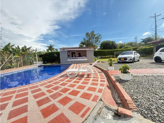 Finca en venta en Combia, Pereira, 1000 m² · foto 2 de 24