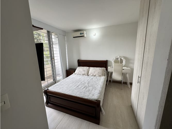 Apartamento de 3 alcobas en venta en Kennedy, Girardot, 70 m² · foto 7 de 14