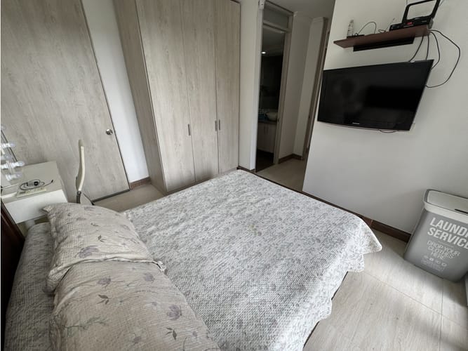 Apartamento de 3 alcobas en venta en Kennedy, Girardot, 70 m² · foto 8 de 14
