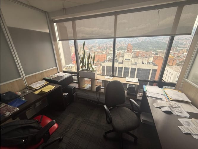 Oficina en venta en La Candelaria, Medellín, 74 m² · foto 5 de 11