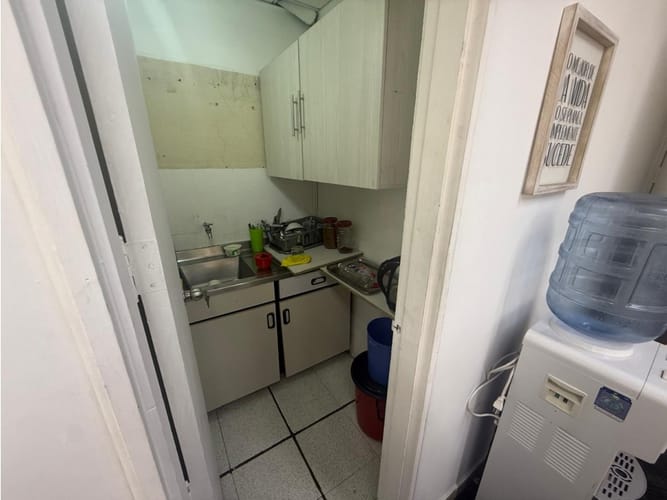Oficina en venta en La Candelaria, Medellín, 74 m² · foto 11 de 11