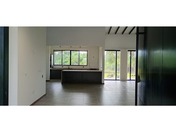 Casa de 5 alcobas en venta en Cruces, Armenia, 420 m² · foto 6 de 24